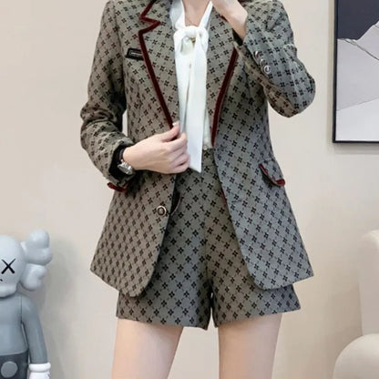 LINDA Fashion Outfits Blazers and Shorts Suits